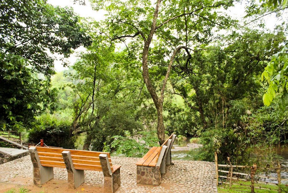 Quiet By The River- Cgh Earth Thodakayam 외부 사진