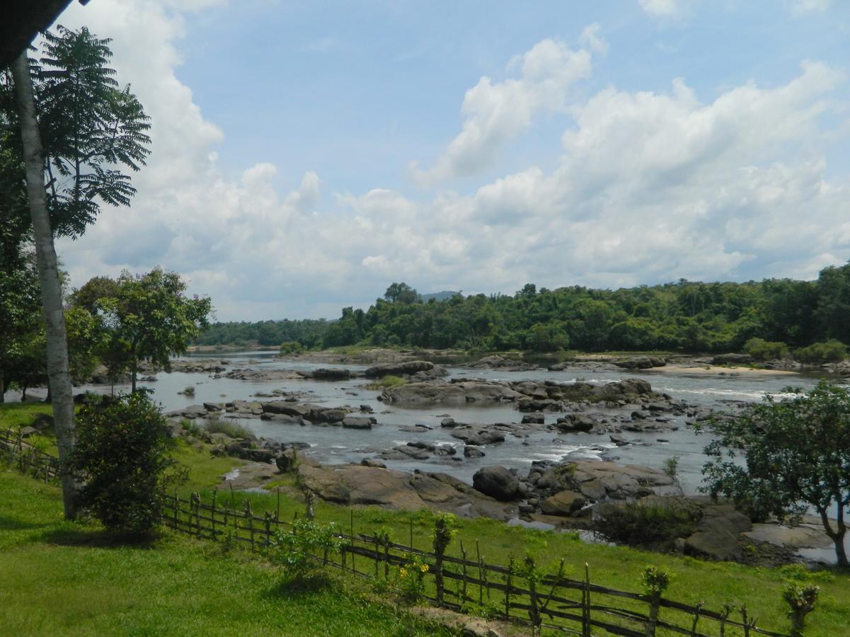 Quiet By The River- Cgh Earth Thodakayam 외부 사진