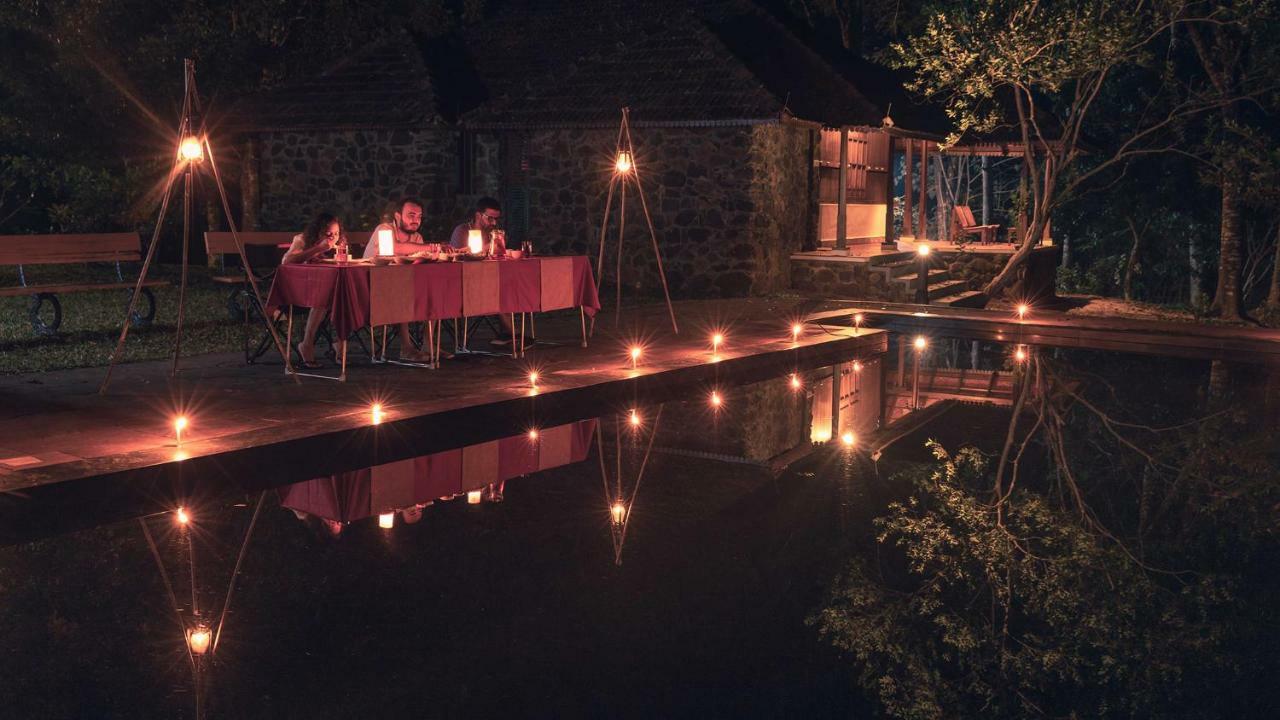 Quiet By The River- Cgh Earth Thodakayam 외부 사진